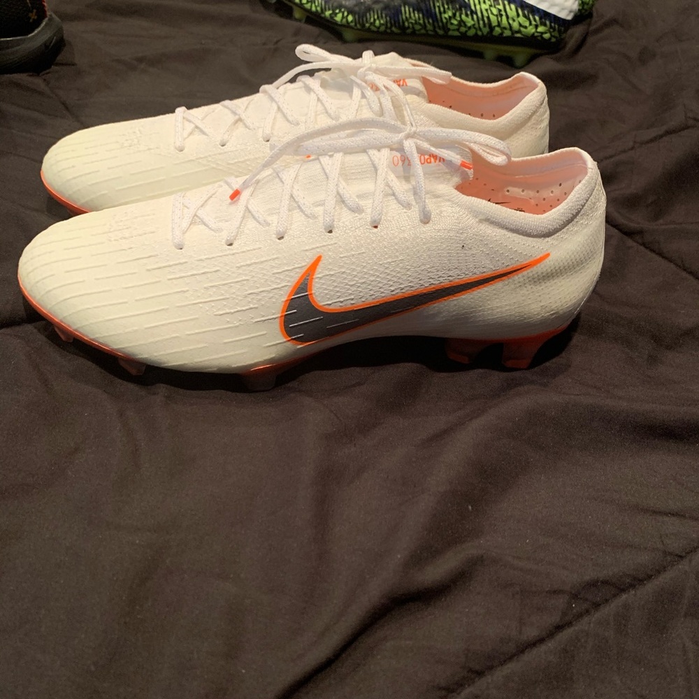 nike mercurial vapor 12